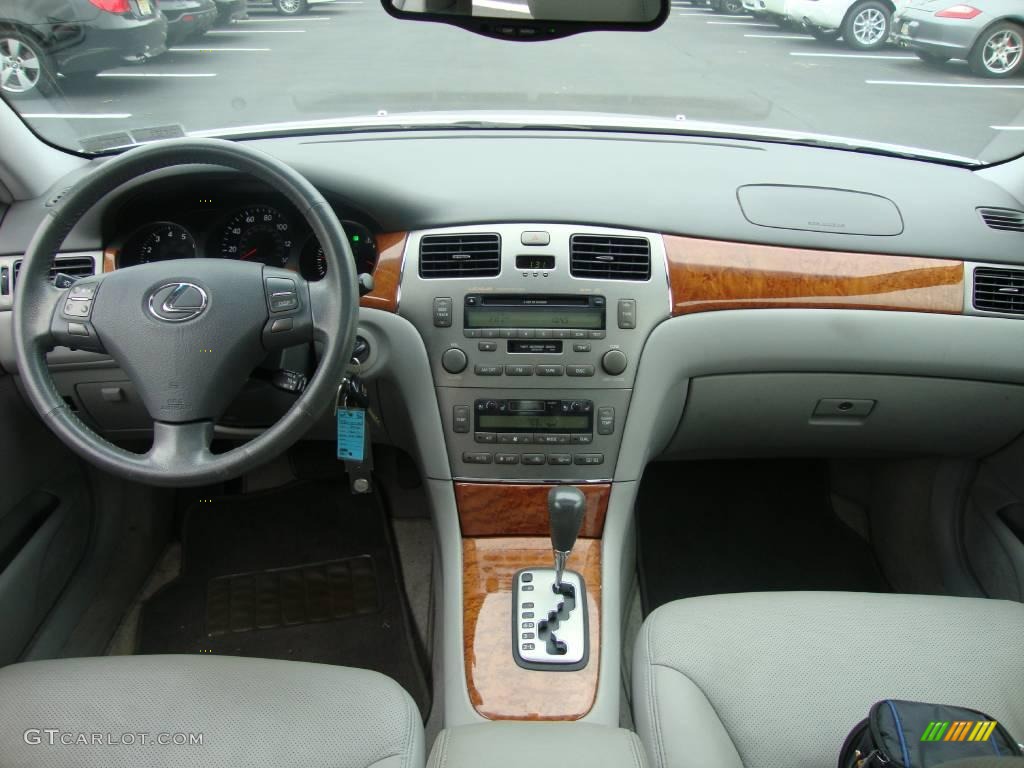 2006 ES 330 - Classic Silver Metallic / Ash photo #34