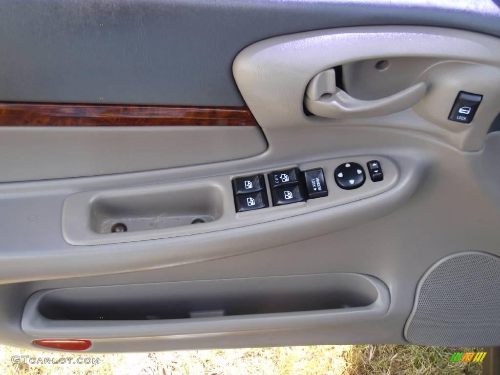 2005 Impala  - Medium Gray Metallic / Medium Gray photo #11