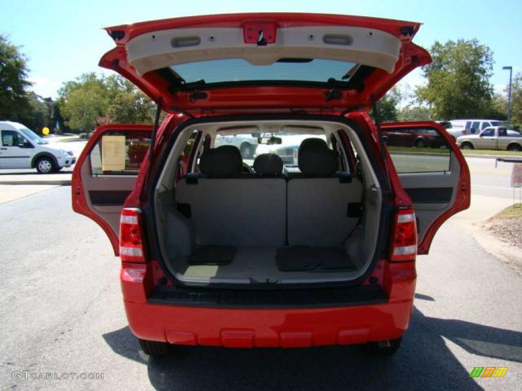 2009 Escape XLT V6 - Torch Red / Stone photo #11