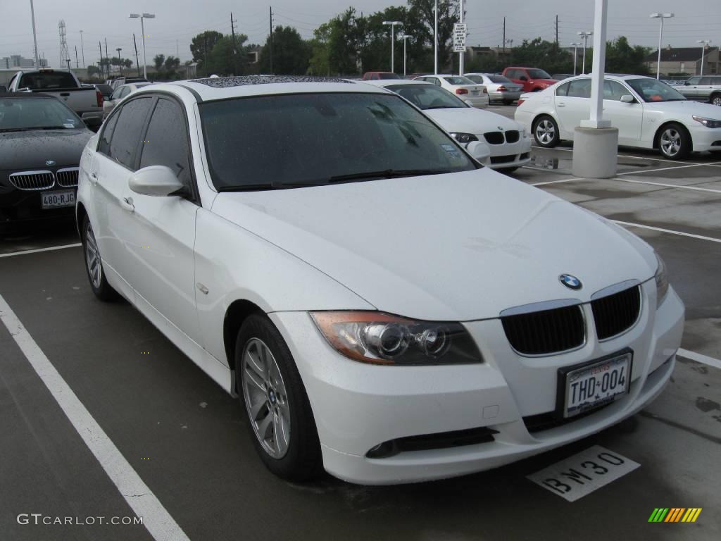 2006 3 Series 325i Sedan - Alpine White / Black photo #2