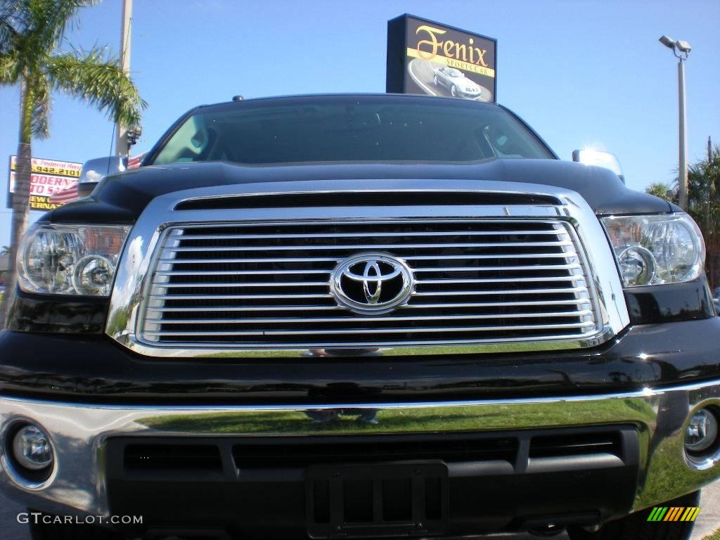 2010 Tundra Platinum CrewMax 4x4 - Black / Black photo #19