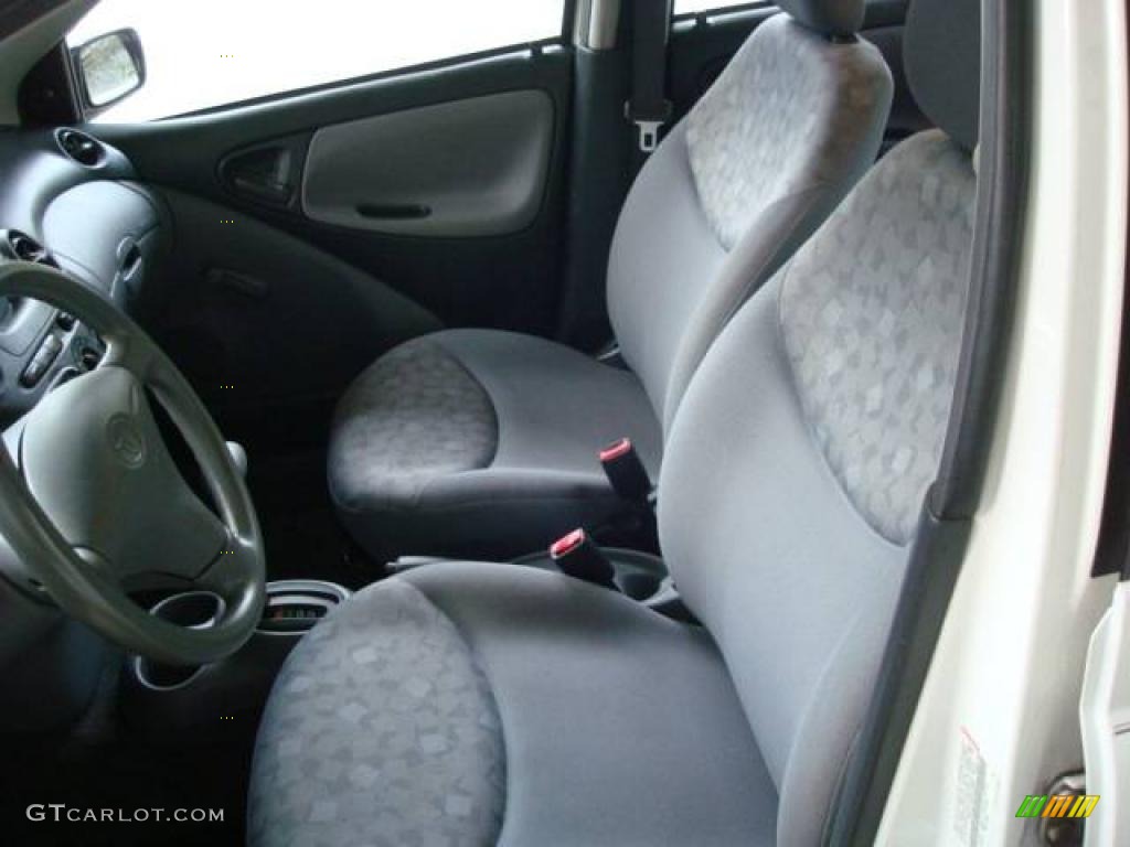 2002 ECHO Sedan - Polar White / Shadow Gray photo #8