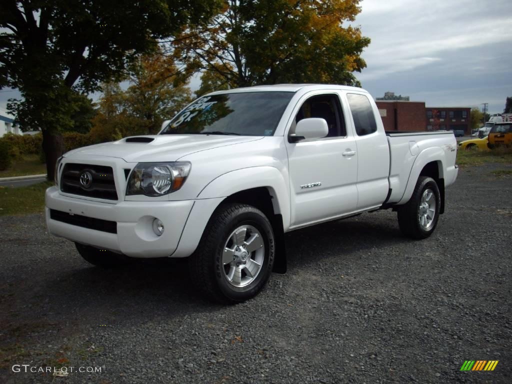 2009 Tacoma V6 TRD Access Cab 4x4 - Super White / Graphite Gray photo #1