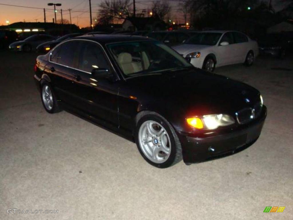 2004 3 Series 330i Sedan - Black Sapphire Metallic / Sand photo #3