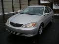 Lunar Mist Metallic - Camry LE Photo No. 8