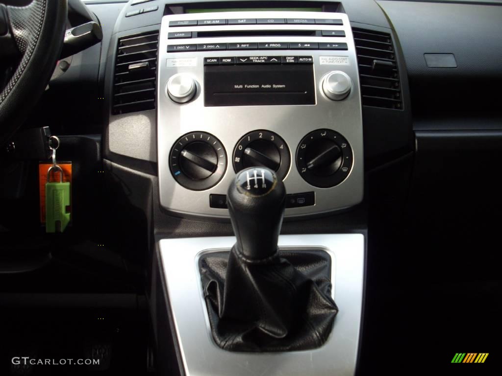 2006 MAZDA5 Sport - Cardinal Red Mica / Black photo #8