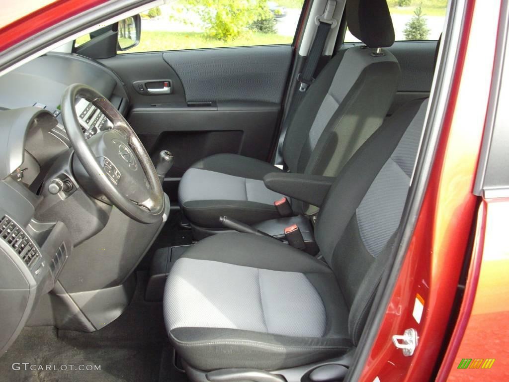 2006 MAZDA5 Sport - Cardinal Red Mica / Black photo #11