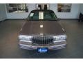 Medium Graphite Metallic - Town Car Executive Photo No. 6