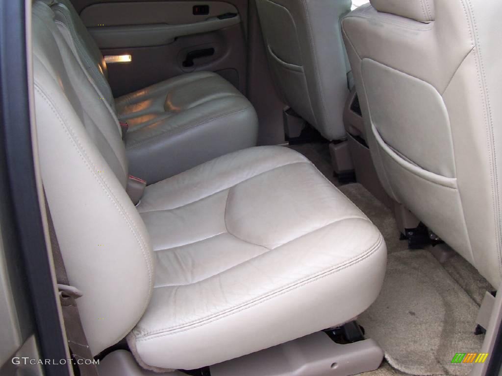 2003 Suburban 1500 LT - Sandalwood Metallic / Tan/Neutral photo #9