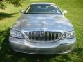 2004 Silver Birch Metallic Lincoln Town Car Signature  photo #3