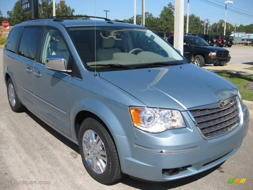 2010 Town & Country Limited - Clearwater Blue Pearl / Medium Pebble Beige/Cream photo #3