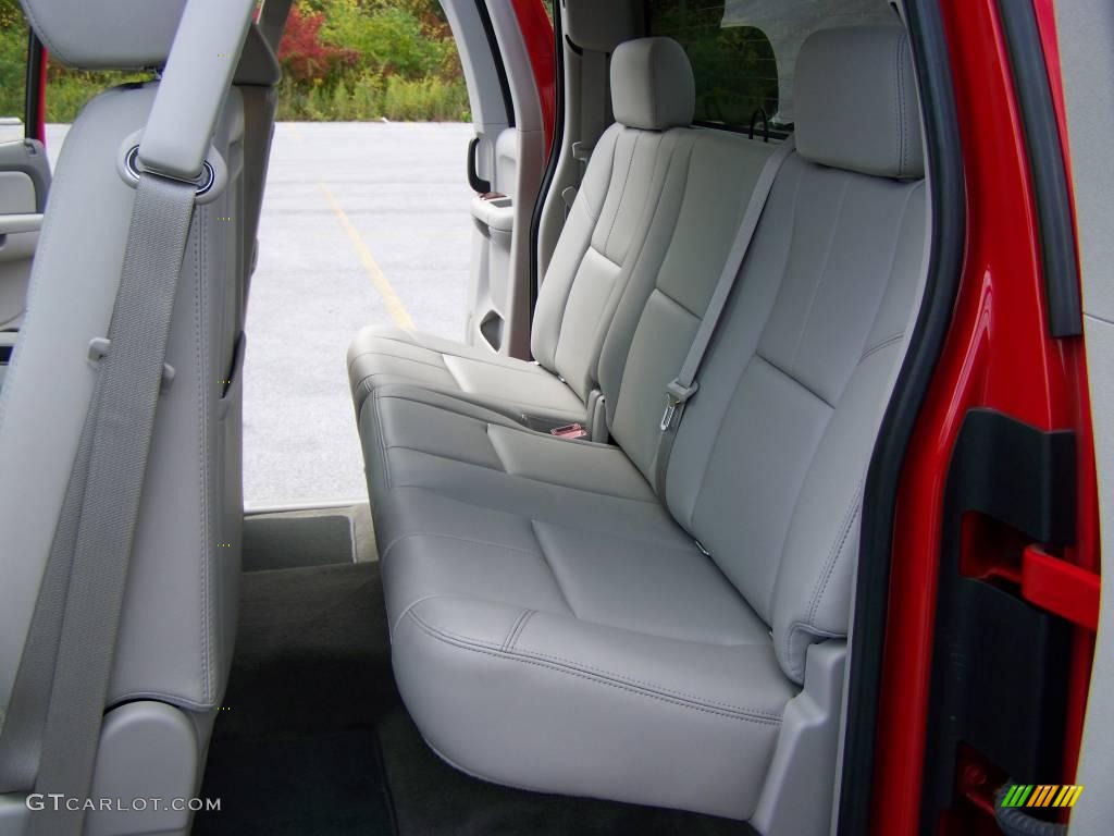 2007 Silverado 1500 LTZ Extended Cab 4x4 - Victory Red / Light Titanium/Dark Titanium Gray photo #12