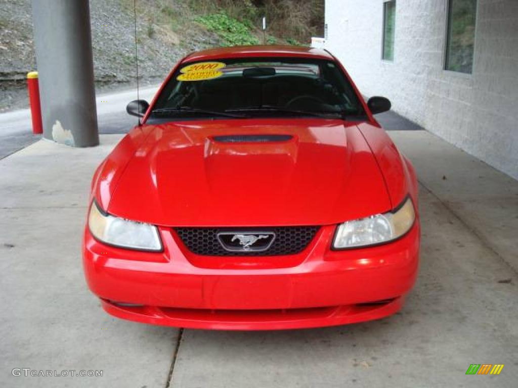 2000 Mustang V6 Coupe - Performance Red / Dark Charcoal photo #6