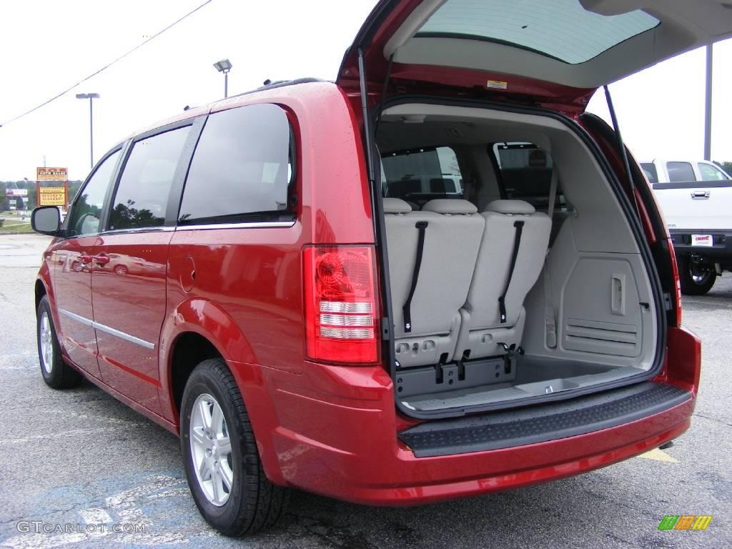 2010 Town & Country Touring - Inferno Red Crystal Pearl / Medium Slate Gray/Light Shale photo #13