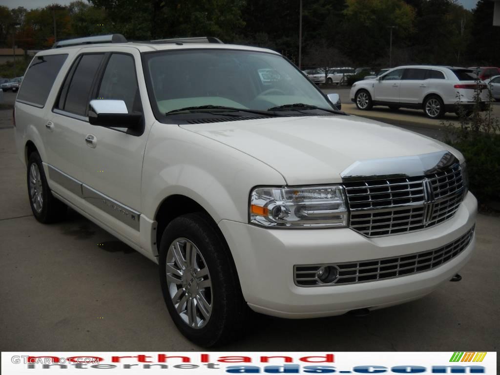 2007 Navigator L Luxury 4x4 - White Chocolate Tri-Coat / Camel photo #15