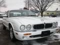 Spindrift White - XJ XJ8 L Photo No. 18