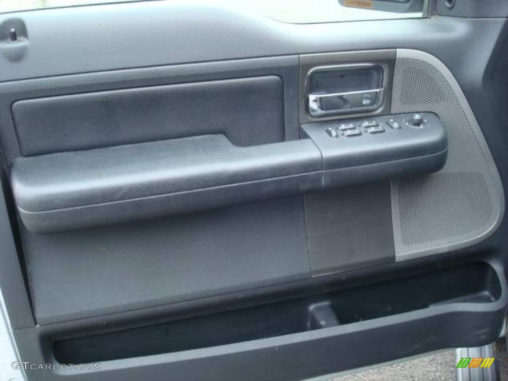 2005 F150 FX4 SuperCab 4x4 - Silver Metallic / Black photo #19
