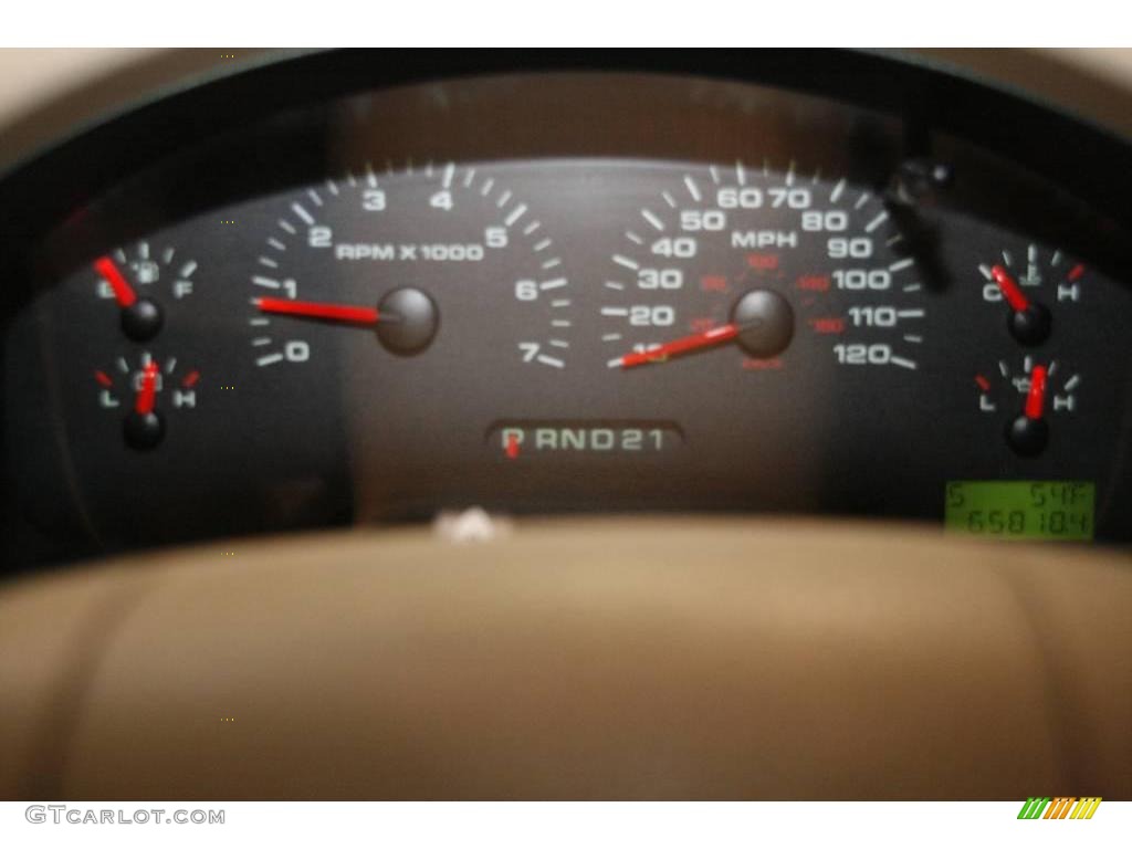 2005 F150 XLT SuperCab - Arizona Beige Metallic / Tan photo #22