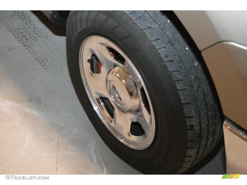 2005 F150 XLT SuperCab - Arizona Beige Metallic / Tan photo #26