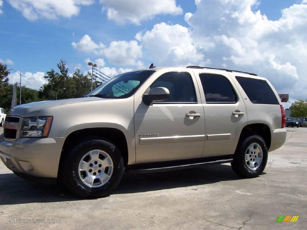 2007 Tahoe LT - Gold Mist Metallic / Light Cashmere/Ebony photo #1