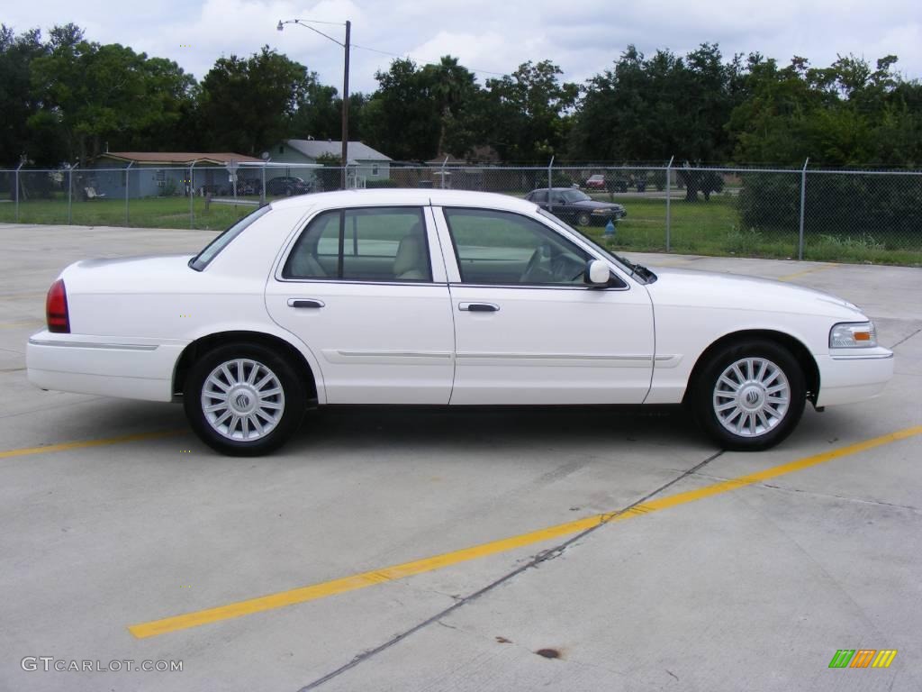 2008 Grand Marquis LS - Vibrant White / Light Camel photo #2