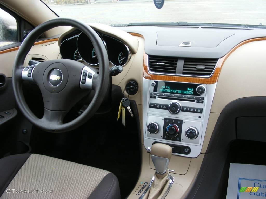 2008 Malibu LT Sedan - Amber Bronze Metallic / Cocoa/Cashmere Beige photo #17