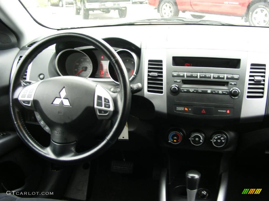 2007 Outlander ES - Graphite Gray Pearl / Black photo #18