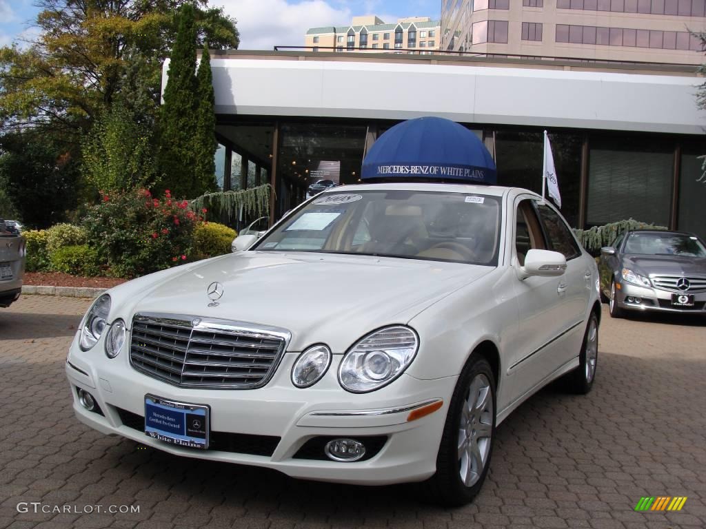 2008 E 350 4Matic Sedan - Arctic White / Cashmere photo #1