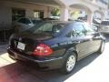 Black - E 320 Sedan Photo No. 3