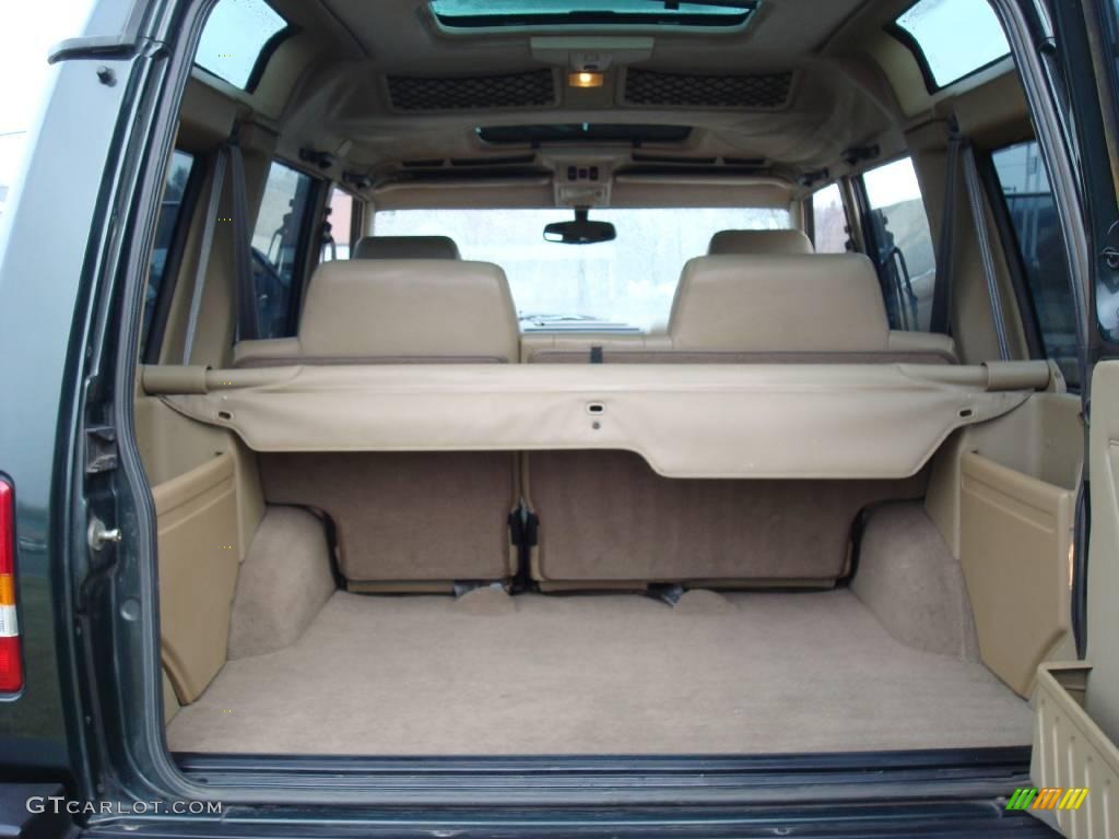 1998 Discovery LE - Charleston Green Metallic / Bahama Beige photo #15