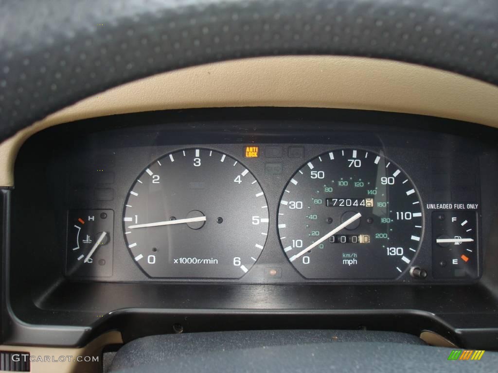 1998 Discovery LE - Charleston Green Metallic / Bahama Beige photo #26