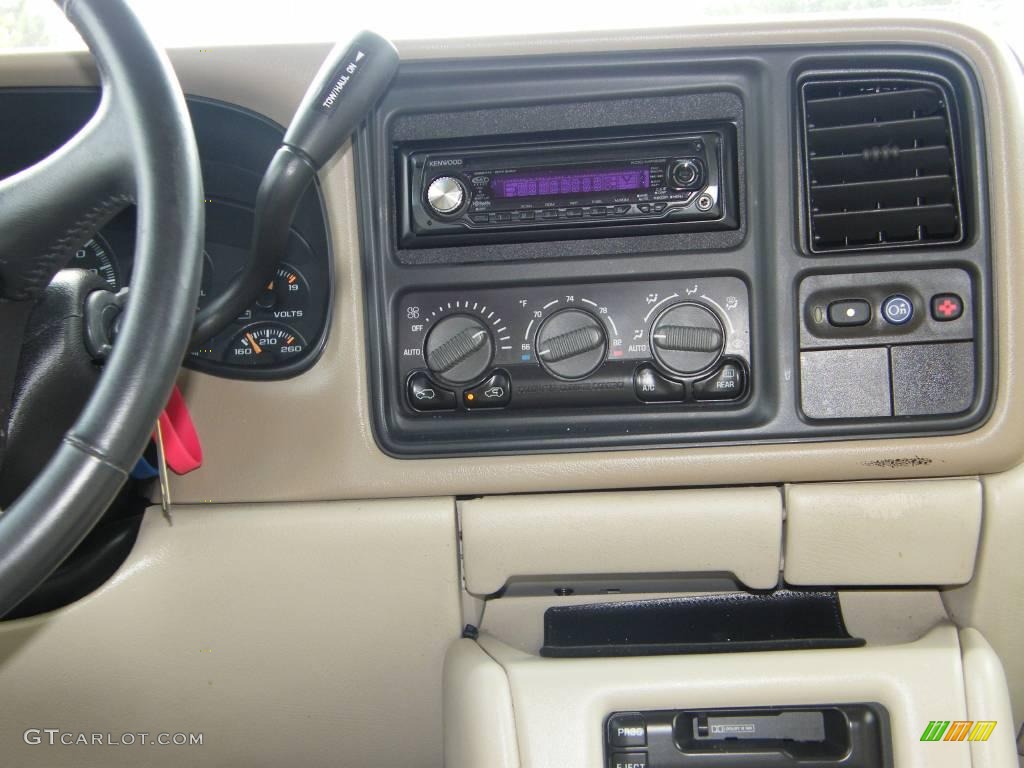 1999 Suburban C1500 LT - Emerald Green Metallic / Neutral photo #21