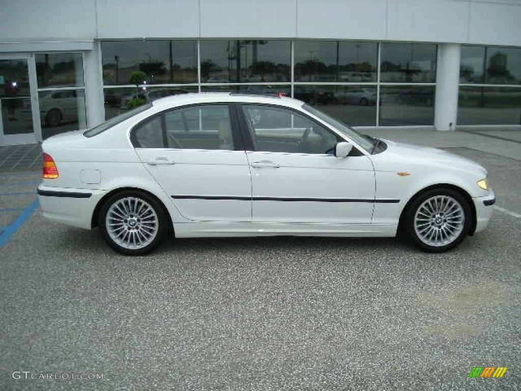 2003 3 Series 330i Sedan - Alpine White / Beige photo #2