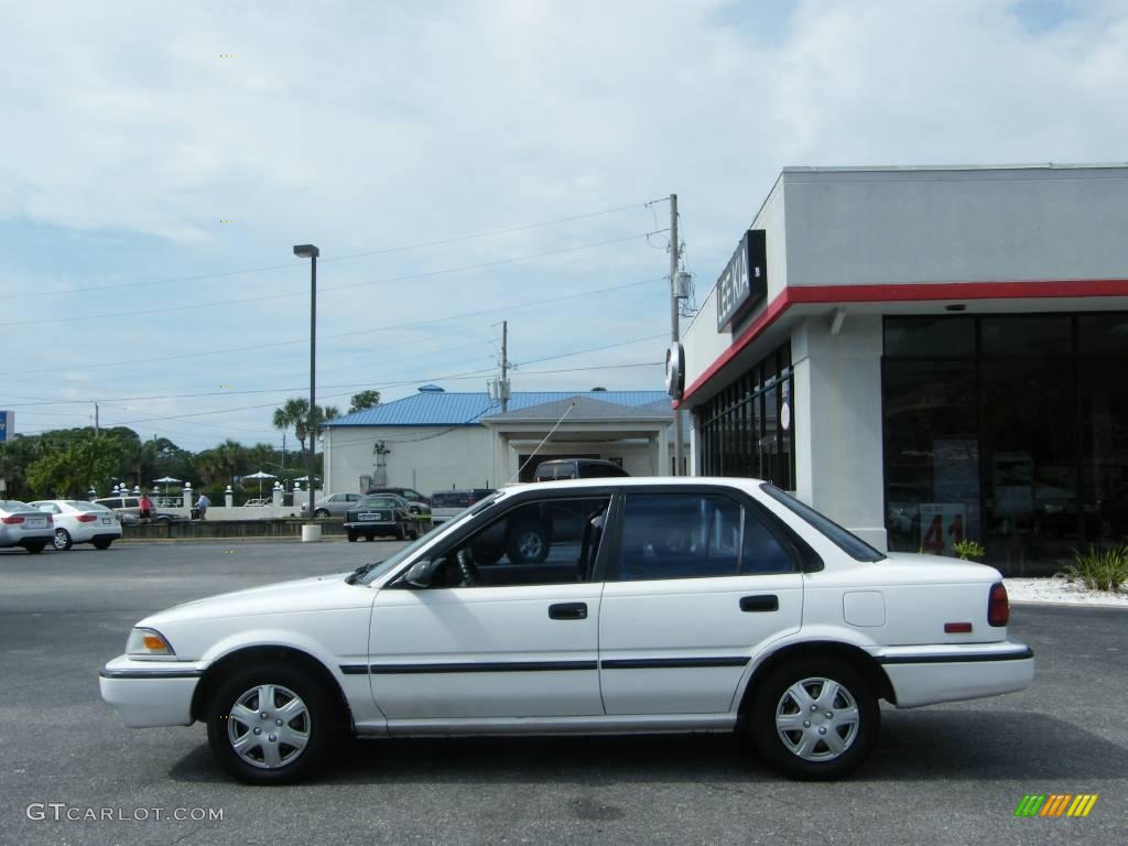 1992 Corolla DX Sedan - Super White / Blue photo #2
