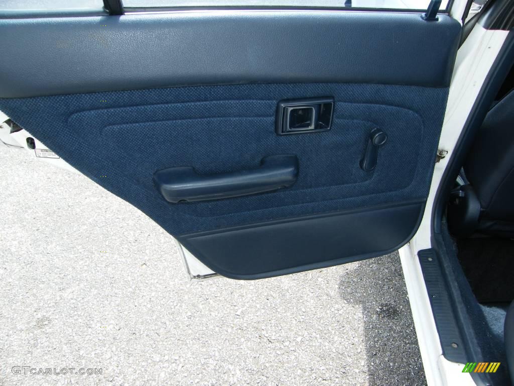 1992 Corolla DX Sedan - Super White / Blue photo #22