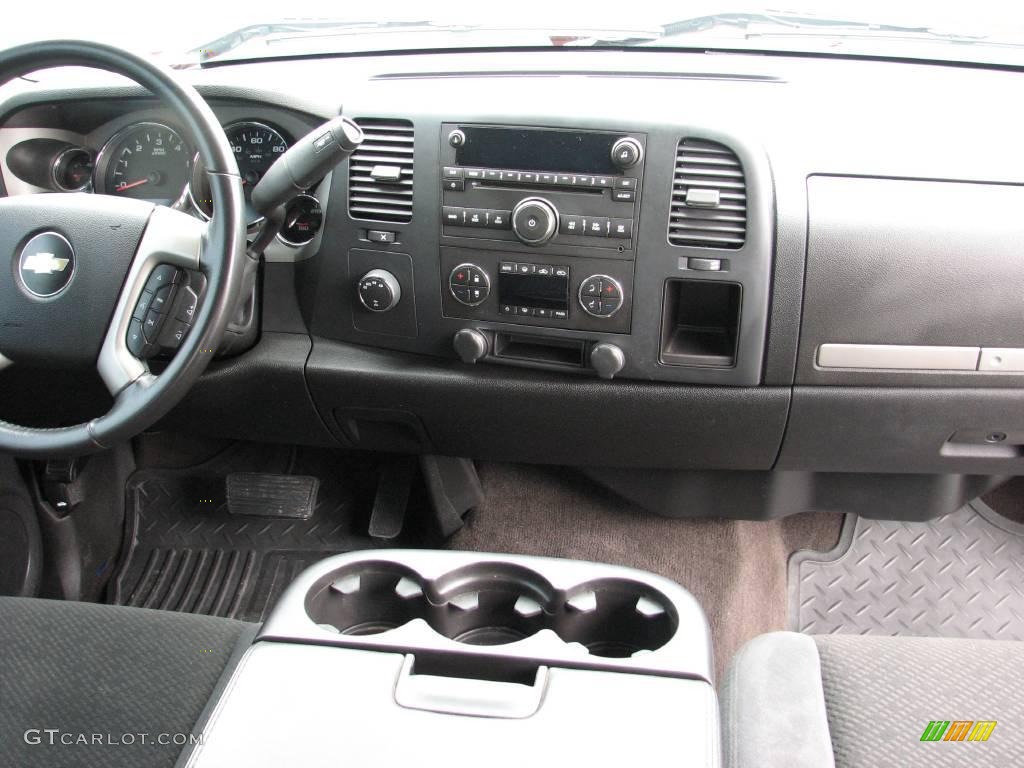 2008 Silverado 1500 Z71 Extended Cab 4x4 - Victory Red / Ebony photo #8