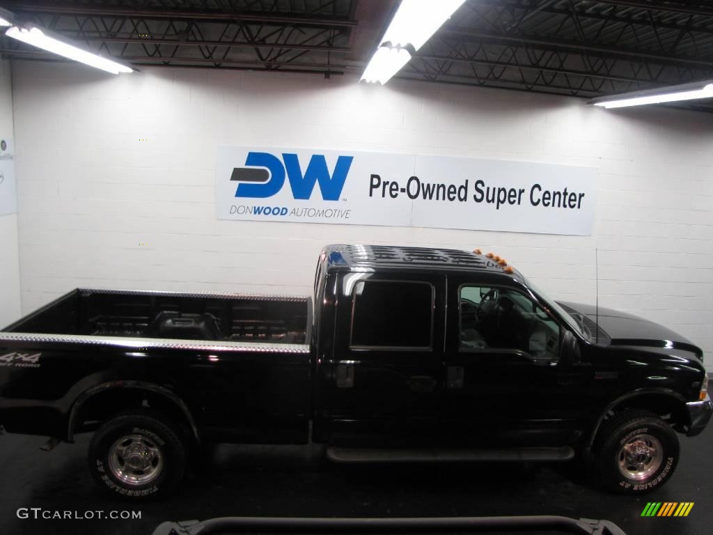 2002 F250 Super Duty Lariat Crew Cab 4x4 - Black / Medium Flint photo #6