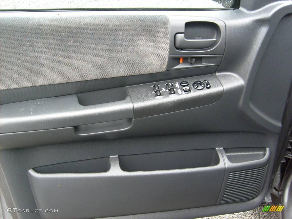2003 Dakota Sport Quad Cab 4x4 - Graphite Metallic / Dark Slate Gray photo #12