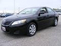 Black - Camry LE Photo No. 7