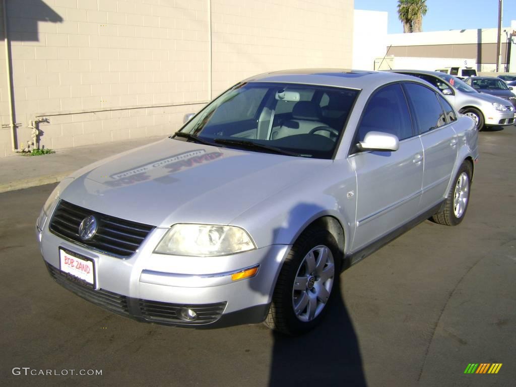 2002 Passat GLX Sedan - Reflex Silver Metallic / Grey photo #1