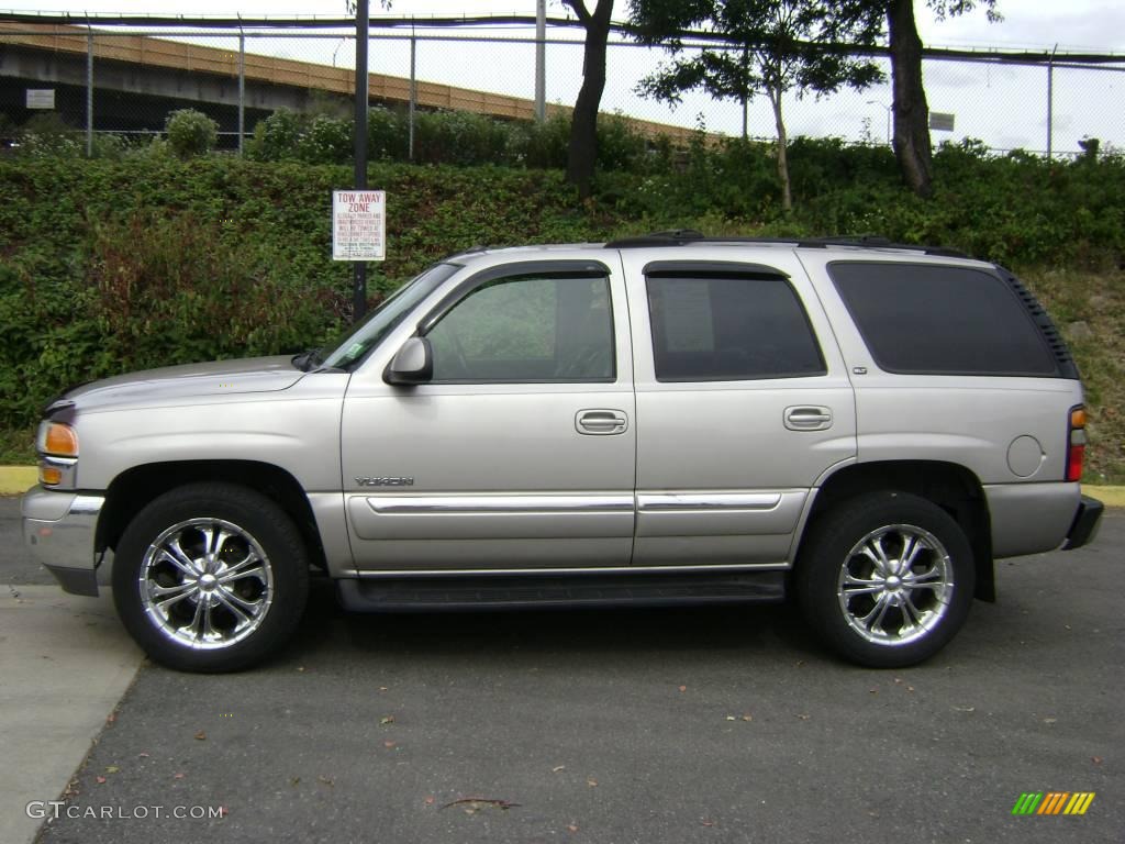 2004 Yukon SLT 4x4 - Silver Birch Metallic / Pewter/Dark Pewter photo #4