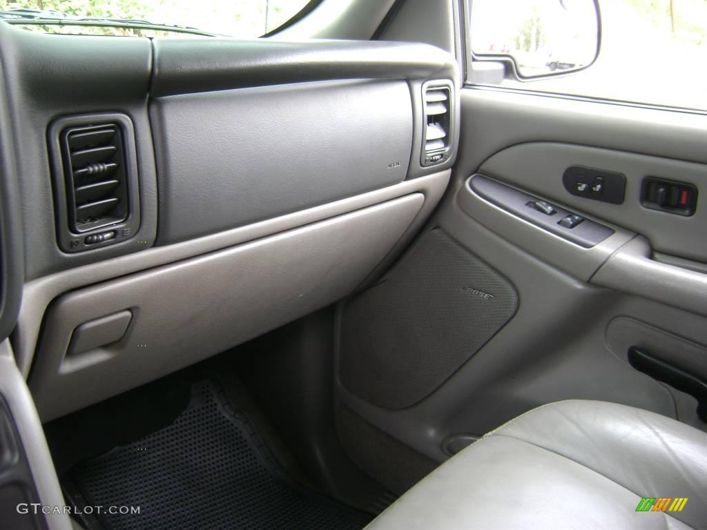 2004 Yukon SLT 4x4 - Silver Birch Metallic / Pewter/Dark Pewter photo #23