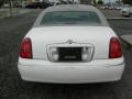 2002 Vibrant White Lincoln Town Car Signature  photo #4