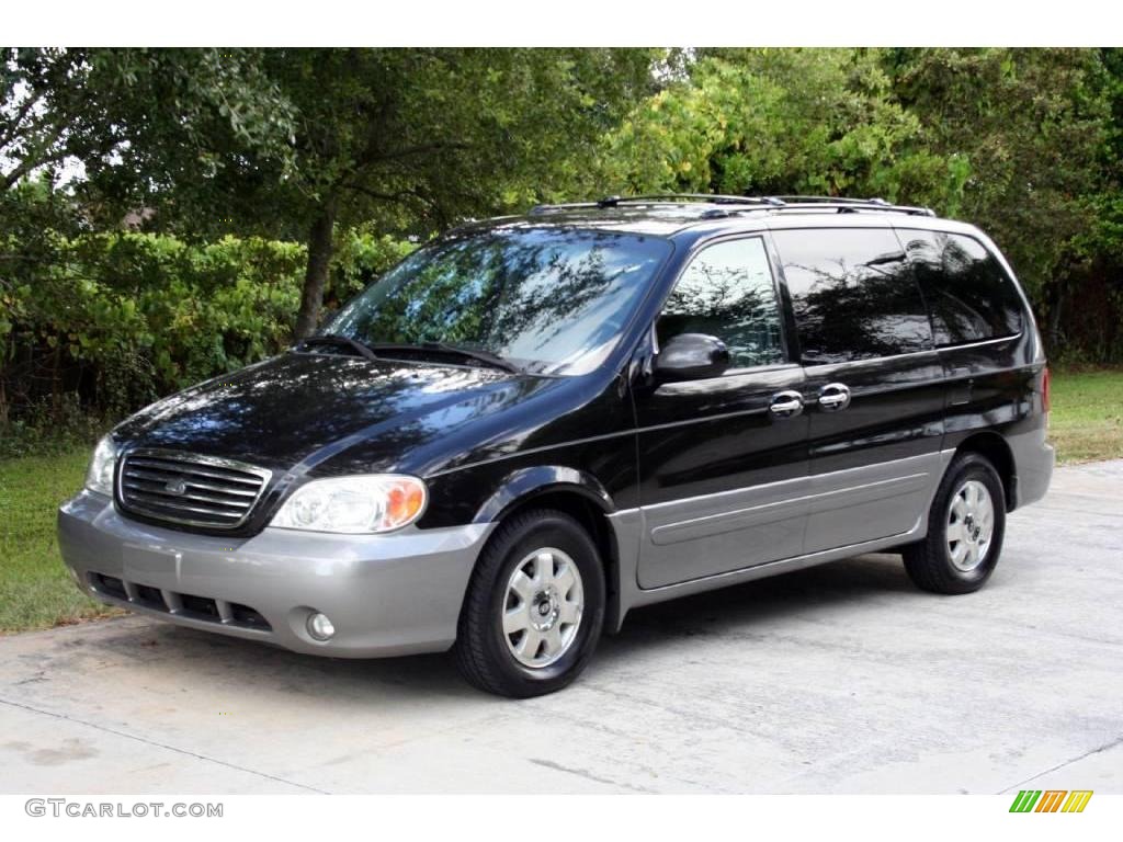 Midnight Black Kia Sedona