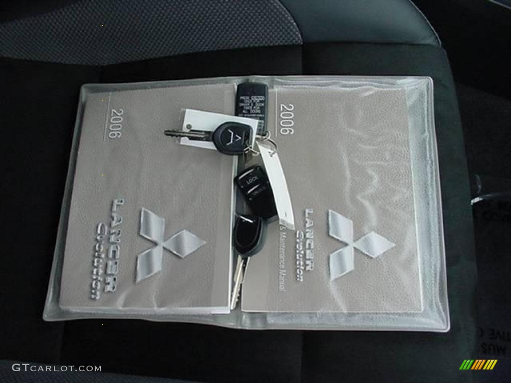 2006 Lancer Evolution IX - Electric Blue / Black Alcantara photo #16