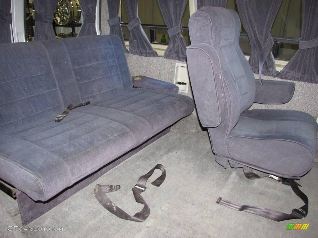 1987 Safari Conversion Van - Silver Metallic / Gray photo #10