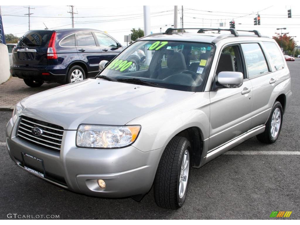 2007 Forester 2.5 X Premium - Crystal Gray Metallic / Graphite Gray photo #1