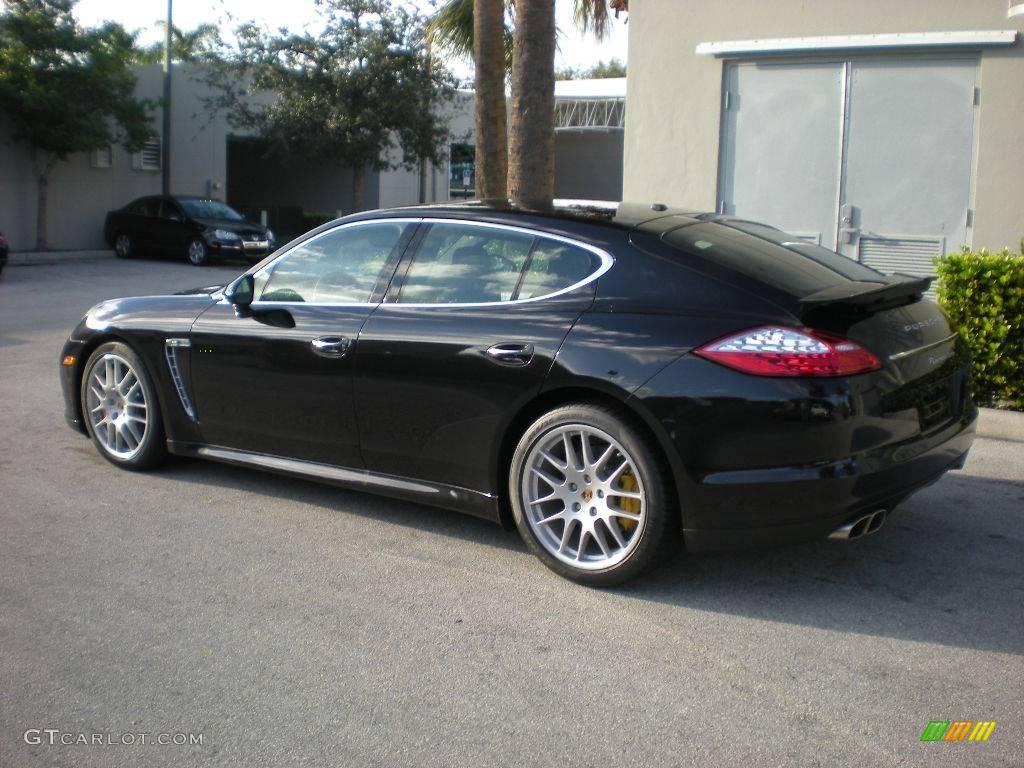 2010 Panamera Turbo - Basalt Black Metallic / Black photo #4