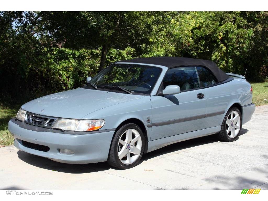 Cosmic Blue Metallic Saab 9-3