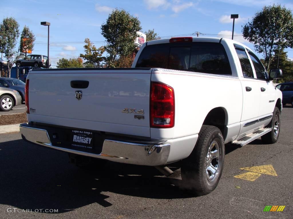 2005 Ram 1500 Laramie Quad Cab 4x4 - Bright White / Taupe photo #4